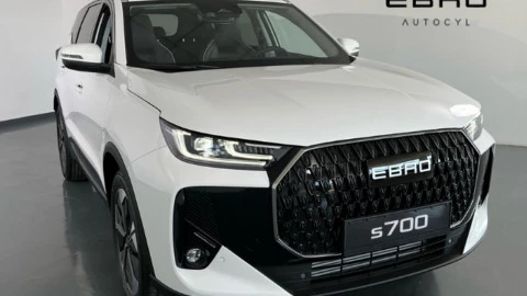 EBRO S700 1.6 TGDI Luxury 7 DCT