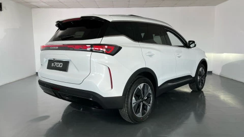 EBRO S700 1.6 TGDI Luxury 7 DCT