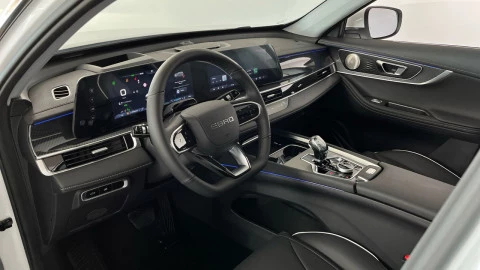 EBRO S700 1.6 TGDI Luxury 7 DCT