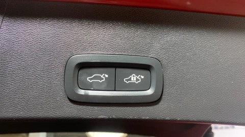 Volvo XC40 2.0 B3 G Core Auto