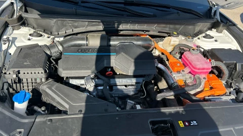 Hyundai Tucson 1.6T 158kW (215CV) HEV AT Klass