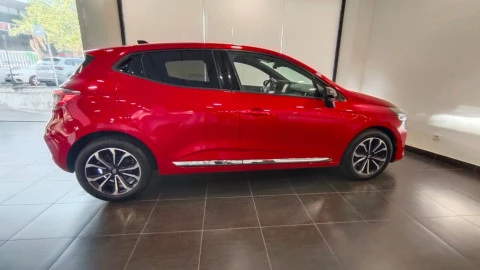 Renault Clio Techno TCe 90 (67kw)
