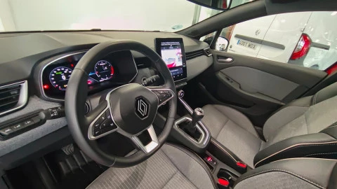 Renault Clio Techno TCe 90 (67kw)