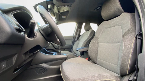 Renault Captur techno Eco-G 100cv (74 kW)