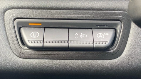 Renault Captur techno Eco-G 100cv (74 kW)