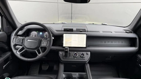 Land Rover Defender 2.0 Si4 300 X-Dynamic SE 110 AT 4WD PHEV