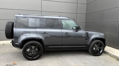 Land Rover Defender 2.0 Si4 300 X-Dynamic SE 110 AT 4WD PHEV