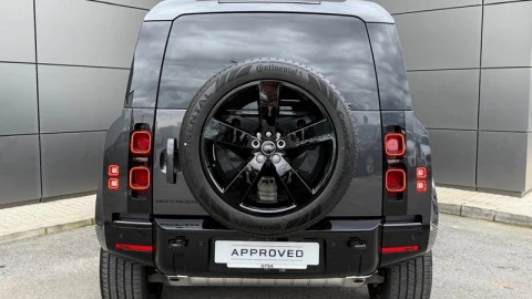 Land Rover Defender 2.0 Si4 300 X-Dynamic SE 110 AT 4WD PHEV