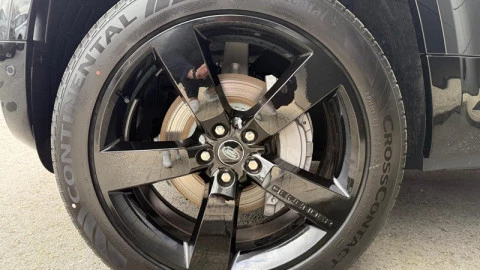 Land Rover Defender 2.0 Si4 300 X-Dynamic SE 110 AT 4WD PHEV