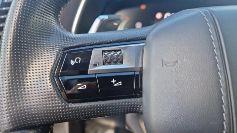 DS 7 BlueHDi 130 Automático PERF LINE +