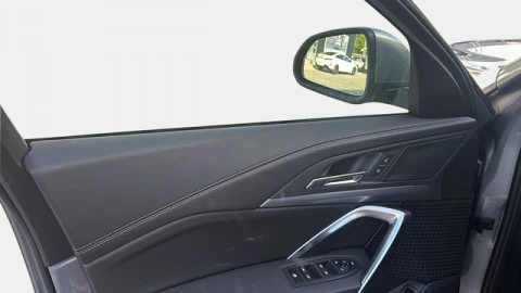 BMW iX2 eDrive20
