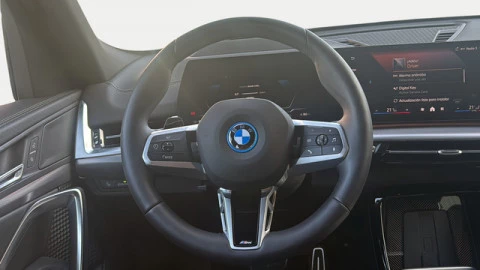 BMW iX2 eDrive20