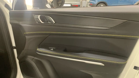 Lynk & Co 01 1.5 PHEV Core