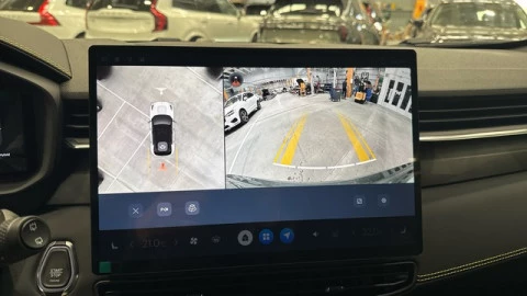 Lynk & Co 01 1.5 PHEV More 203 kW (276 CV)