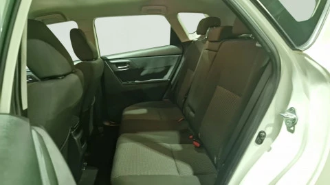 Toyota Auris 90D Active