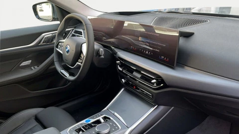 BMW i4 EDRIVE35
