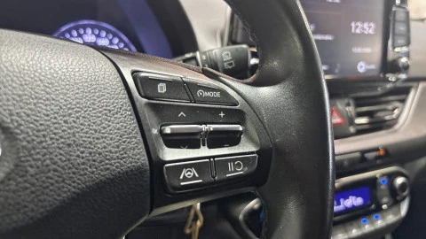 Hyundai i30 1.5 DPI Klass SLX