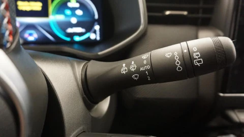 Renault Clio esprit Alpine E-Tech 145 (103kw)