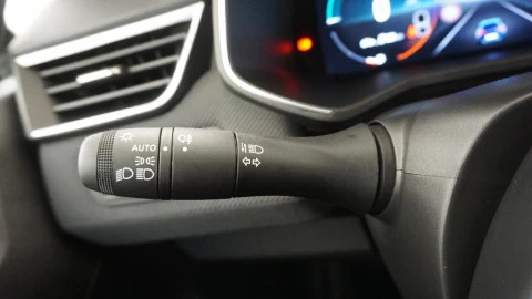 Renault Clio esprit Alpine E-Tech 145 (103kw)