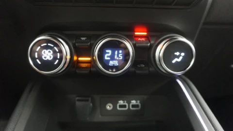 Renault Clio esprit Alpine E-Tech 145 (103kw)