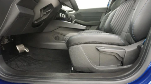 Renault Clio esprit Alpine E-Tech 145 (103kw)