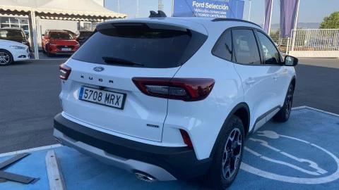 Ford Kuga Active 2.5 Duratec PHEV 178kW Auto