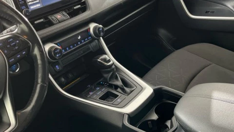 Toyota Rav4 2.5l 220H Advance Plus