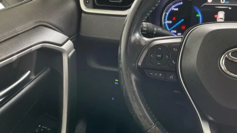 Toyota Rav4 2.5l 220H Advance Plus