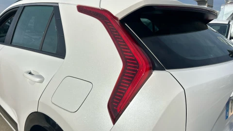 Kia Niro 1.6 GDi HEV 104kW (141CV) Drive