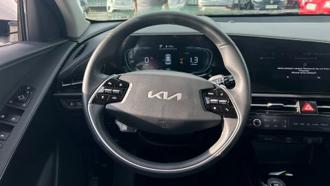 Kia Niro 1.6 GDi HEV 104kW (141CV) Drive