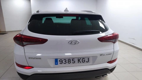 Hyundai Tucson 2.0 CRDi 100kW Tecno Sky Safe Auto 4x4