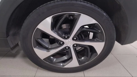 Hyundai Tucson 2.0 CRDi 100kW Tecno Sky Safe Auto 4x4