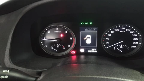 Hyundai Tucson 2.0 CRDi 100kW Tecno Sky Safe Auto 4x4