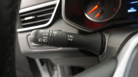 Renault Clio Equilibre TCe 67 kW (91CV)