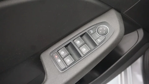 Renault Clio Equilibre TCe 67 kW (91CV)