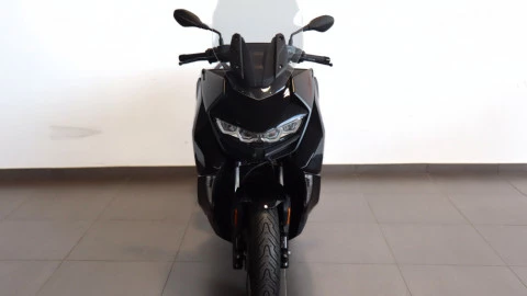 BMW C 400 GT  Triple Black