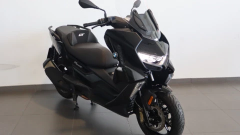 BMW C 400 GT  Triple Black