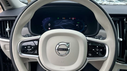 Volvo S90 2.0 T8 Twin AWD Recharg Ultimate Dark AT