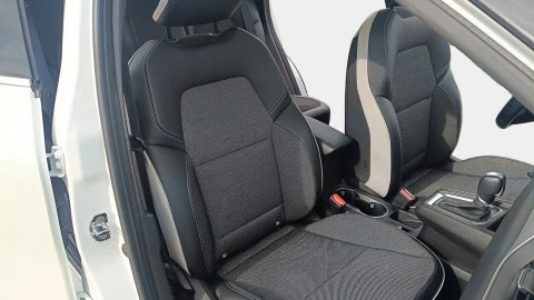 Renault Captur  E-TECH Hibrido Enchufable Fast Track 117kW