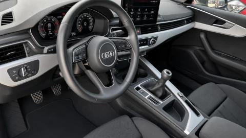 Audi A4 S line 35 TFSI 110kW (150CV)