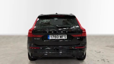 Volvo XC60 B4 G Plus Dark Auto 145 kW (197 CV)