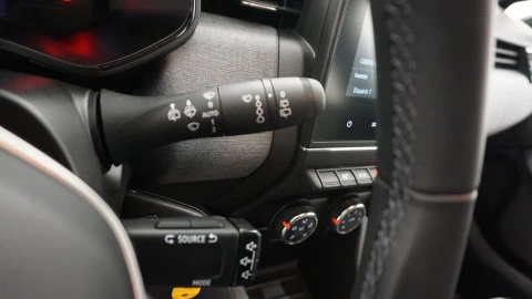 Renault Clio Evolution TCe 90 (67kw)