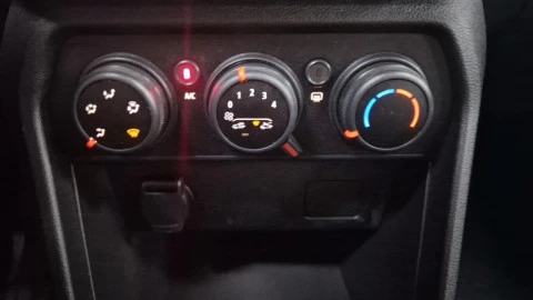 Dacia Sandero Stepway Essential TCe 67kW (90V)