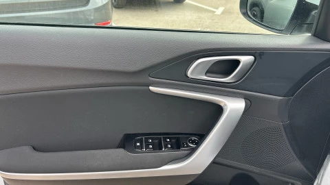 Kia Ceed 1.0 T-GDi 74kW (100CV) Concept