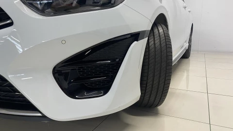 Kia Ceed  1.6 MHEV iMT Eco-Dynamics GT Line 136