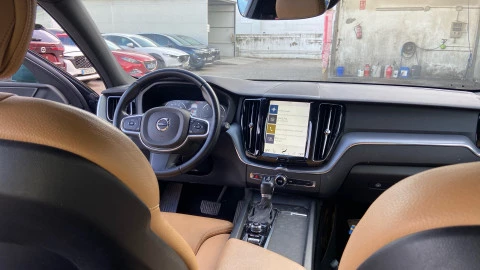 Volvo XC60 2.0 D4 Momentum Auto