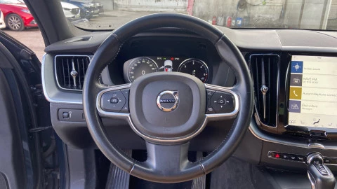 Volvo XC60 2.0 D4 Momentum Auto