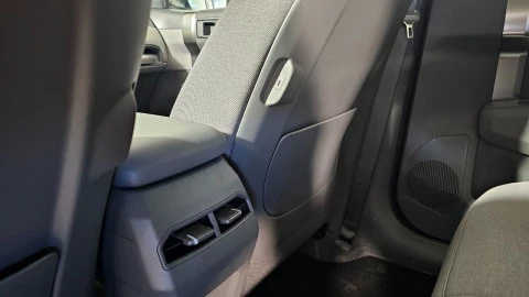 Kia EV3 Earth Long Range