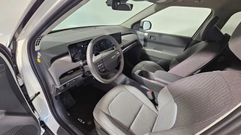 Kia EV3 Earth Long Range