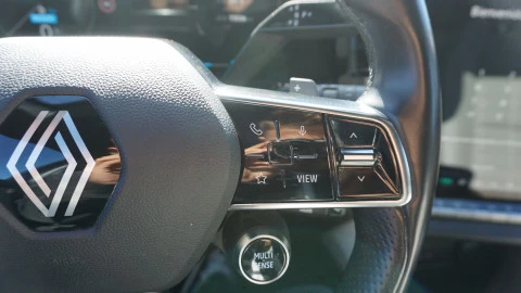 Renault Espace Iconic E-Tech full hybrid 146kW